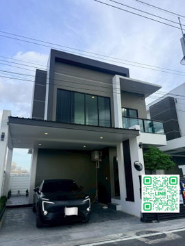 For Rent: Brand New Townhome with Full Furniture near Mega Bangna Brand new home, newly completed and ready to move in Fully furnished,