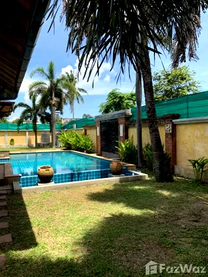 Houses for rent Wiset Road Phuket : 3 Bedroom Villa for rent in Rawai, Phuket  6401882