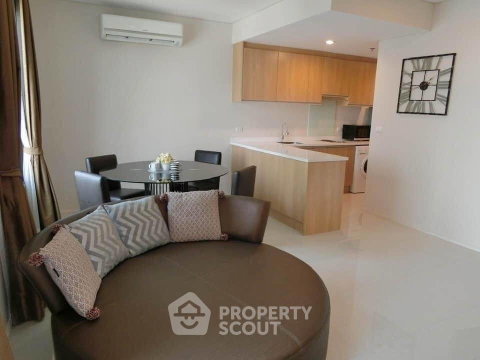 ราคาโดดเด่น 1 ห้องนอน 80 ตร.ม. วิลล่า อโศก ใกล้ MRT เพชรบุรี (200 ม.) (ID 2736518)