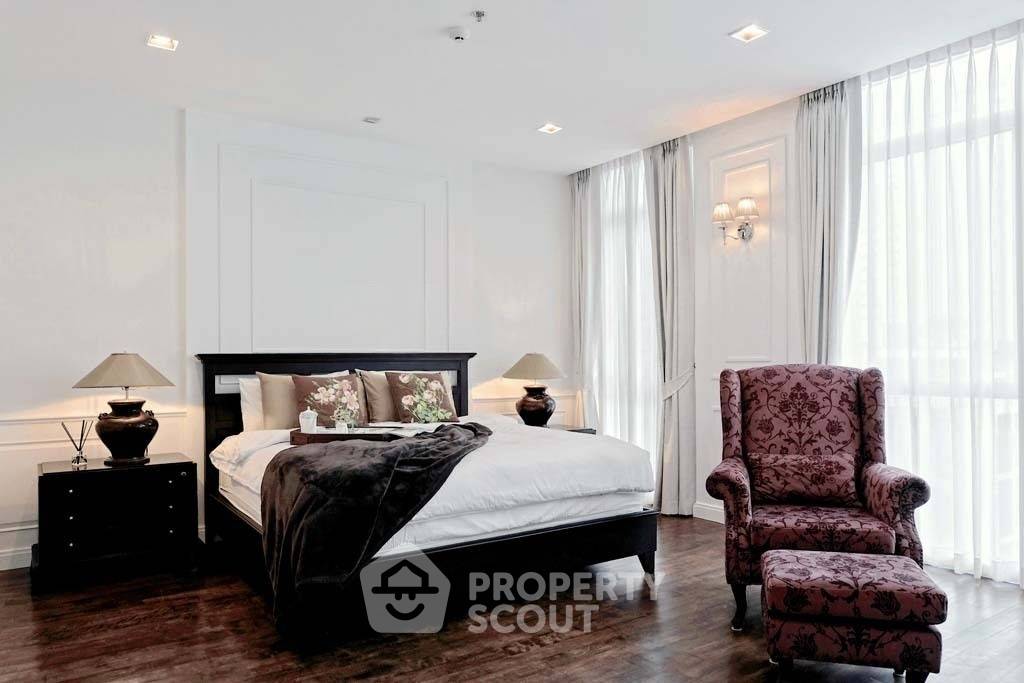 รูป คอนโด 3 ห้องนอน ขนาด 215 ตร.ม. ที่ Athenee Residence ใกล้ BTS เพลินจิต 200 ม. (ID 2737188) - รูปที่ 3/15