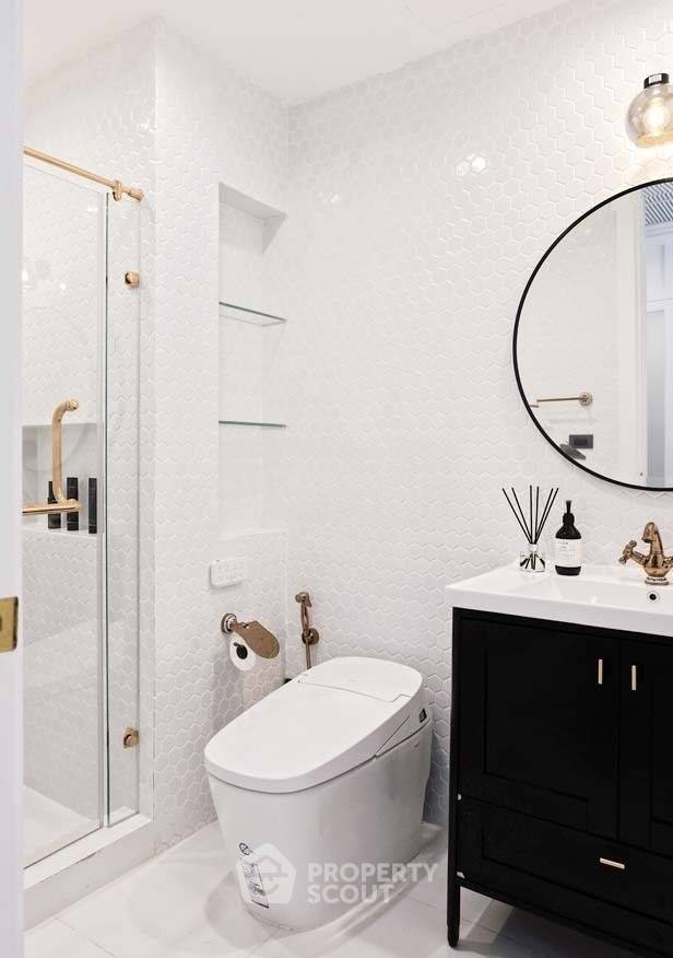 รูป คอนโด 3 ห้องนอน ขนาด 215 ตร.ม. ที่ Athenee Residence ใกล้ BTS เพลินจิต 200 ม. (ID 2737188) - รูปที่ 15/15