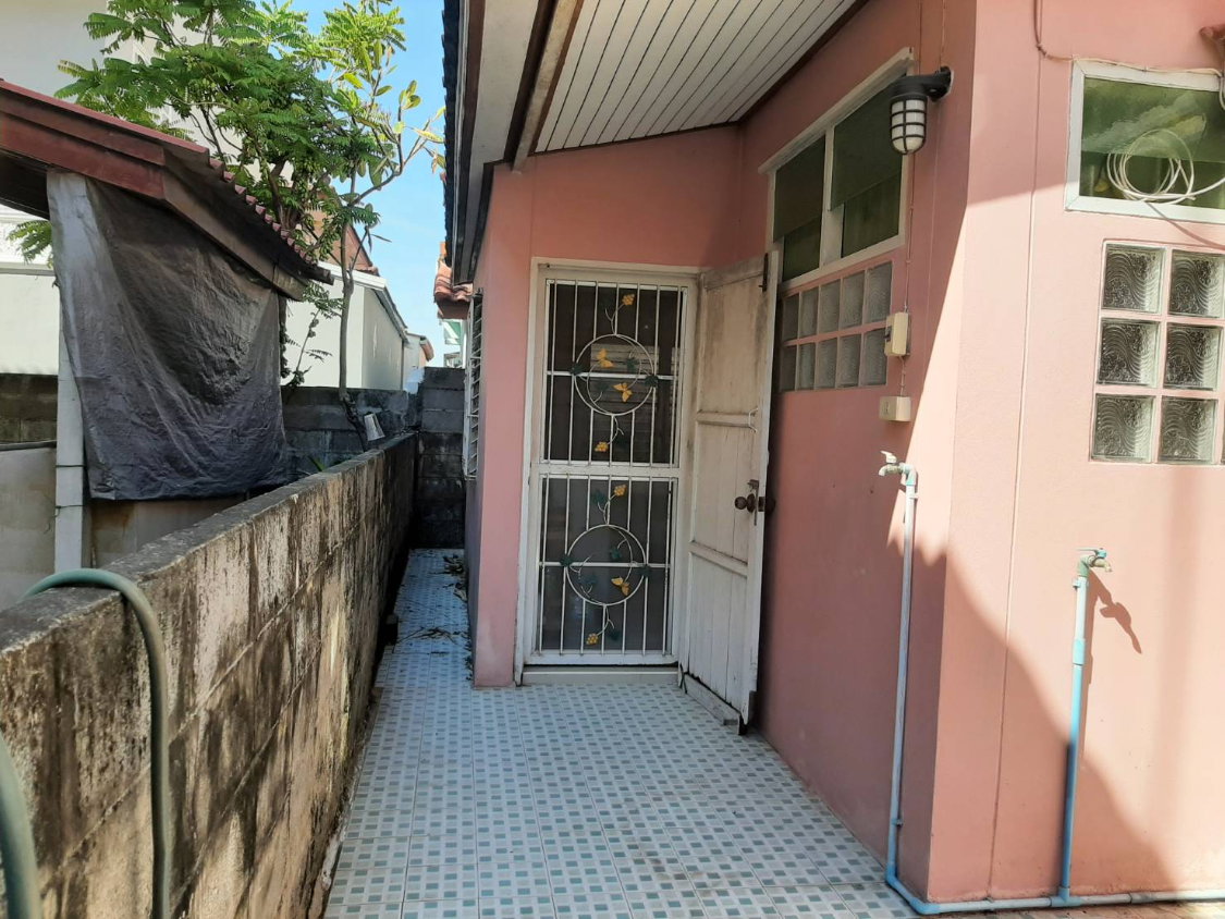 รูป ด่วน..ขายบ้านเดี่ยว 2 ชั้น เนื้อที่ 55 ตรว. ราคาถูก 2,350,000 บาท - รูปที่ 21/23
