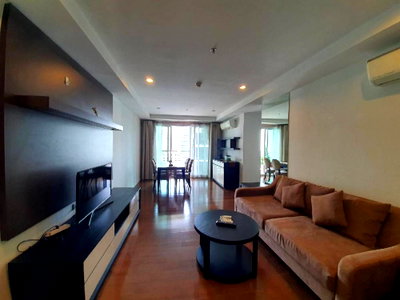 คอนโดให้เช่า : ให้เช่าคอนโด 15 Sukhumvit Residences คอนโดแต่งครบพร้อมเข้าอยู่ใกล้รถไฟฟ้า BTS นานา!!