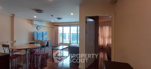 คอนโด 2 ห้องนอน ขายที่ Navin Court Condominium ใกล้ BTS เพลินจิต (ID 1784694)