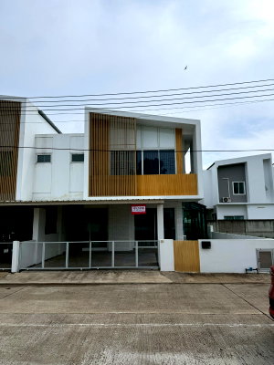 ขายบ้านเดี่ยว : ขายบ้าน ในโครงการ มาลาดาแกรนด์คูลี่ย์ - สันกำแพง บ้านสวย โครงการคุณภาพ (ID:756HS)
