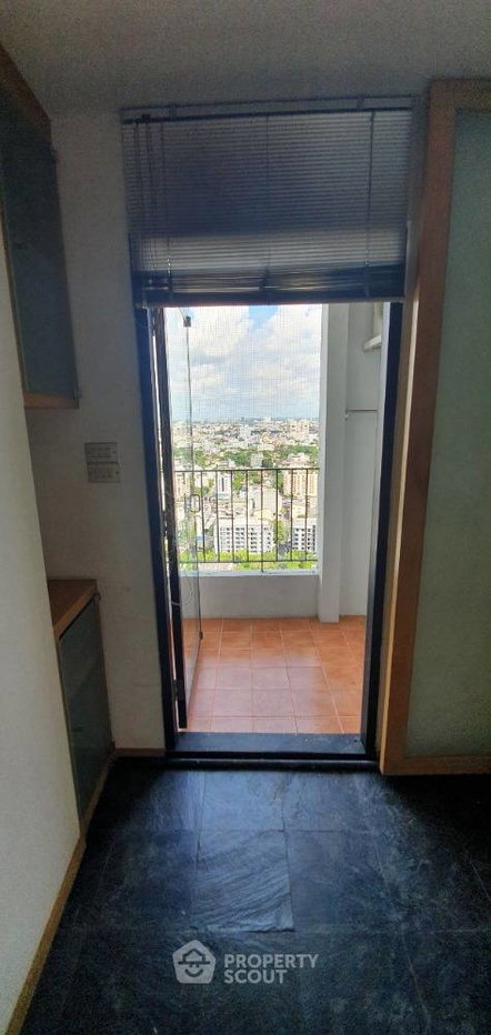 รูป คอนโด 2 ห้องนอน ขาย Icon 3 Condominium ใกล้ทองหล่อ (ID 1991732) - รูปที่ 16/19
