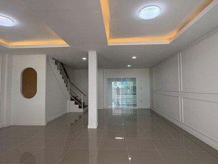 รูป  sss554 ขาย หมู่บ้านเพชรหรรษา เพชรเกษม 112 ทาวน์เฮ้าส์รีโนเวท โซนหนองแขม  - รูปที่ 3/18