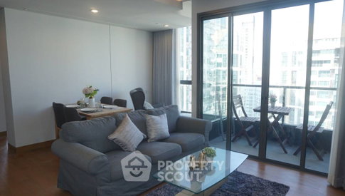 คอนโด 2 ห้องนอน ชั้นสูง ที่ เดอะ ลุมพินี 24 ใกล้ BTS พร้อมพงษ์ 📍 (ID 2738892)