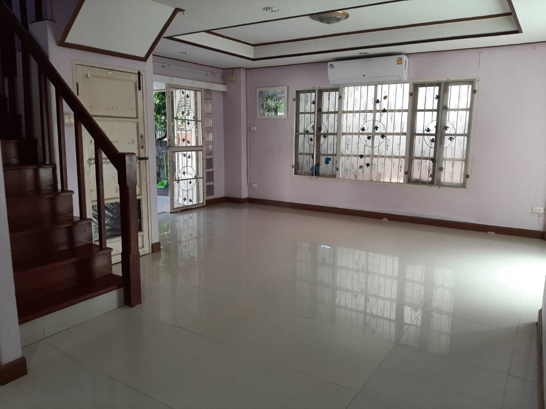 รูป ด่วน..ขายบ้านเดี่ยว 2 ชั้น เนื้อที่ 55 ตรว. ราคาถูก 2,350,000 บาท - รูปที่ 9/23