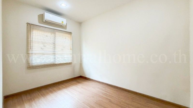 รูป ทาวน์โฮม โกลเด้นท์ ทาวน์ รามอินทรา-วงแหวน ราคาถูก แต่งครบ บ้านใหม่ไม่เคยอยู่ - รูปที่ 25/26