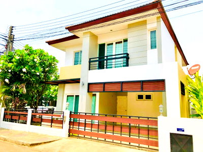 บ้านเดี่ยวให้เช่า : บ้านเดี่ยวให้เช่าโครงการ​ ดิเออบาน่า​ 1​(ถ.ซุปเปอร์ไฮเวย์ เชียงใหม่-ลำปาง) พื้นที่ใช้สอย​ 154ตรม.