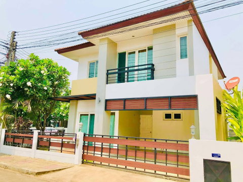 บ้านเดี่ยวให้เช่าโครงการ​ ดิเออบาน่า​ 1​(ถ.ซุปเปอร์ไฮเวย์ เชียงใหม่-ลำปาง) พื้นที่ใช้สอย​ 154ตรม.
