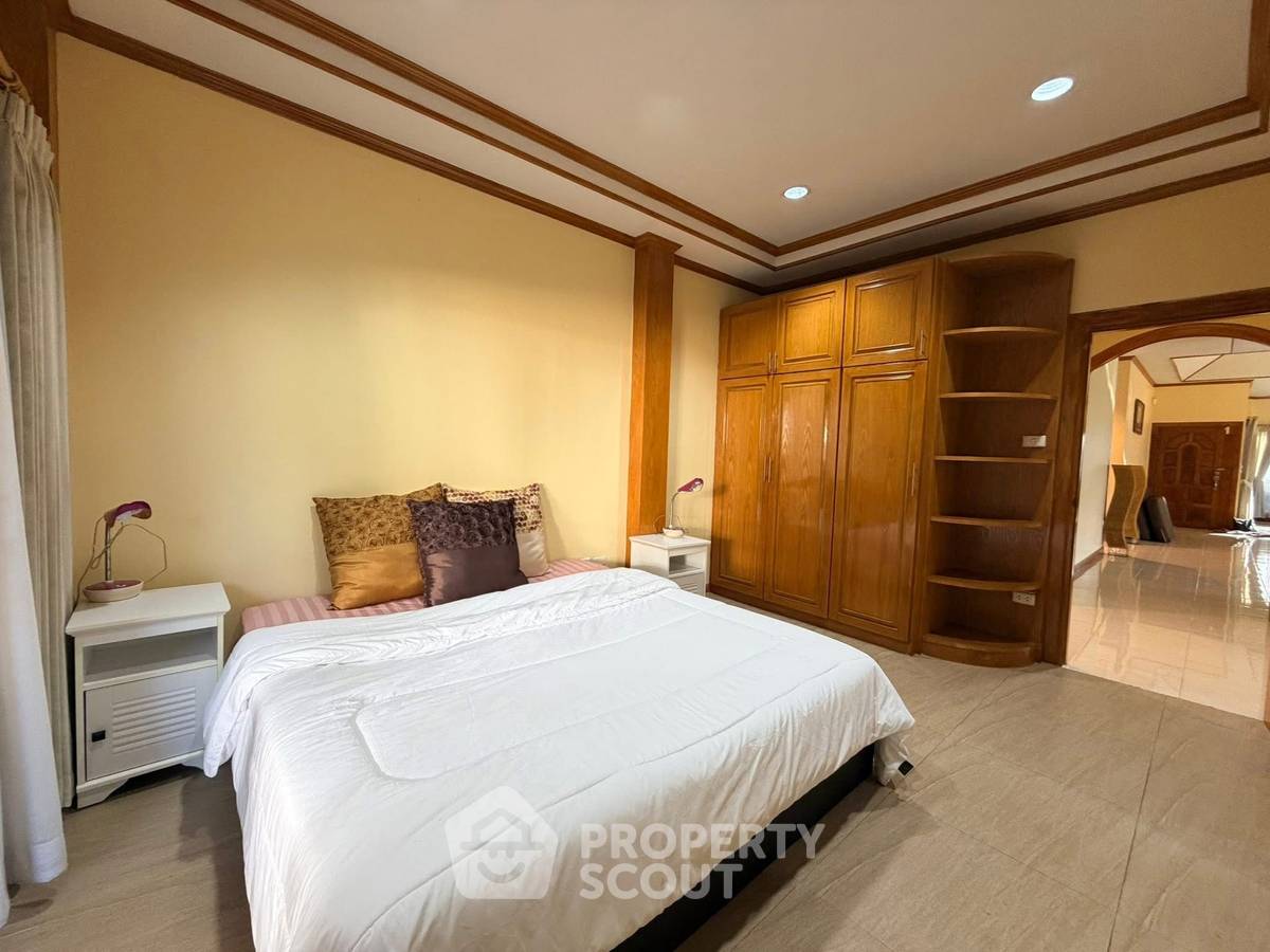 รูป ให้เช่า บ้านเดี่ยว 4 ห้องนอน ใกล้ทะเลสาบมาบประจัน นาจอมเทียน (ID 2919619) - รูปที่ 4/15