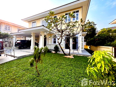 เช่าบ้านเดี่ยว ถนนสุขุมวิท : บ้านเดี่ยวให้เช่า 3 ห้องนอน ในโครงการ โกลเดน นครา  1722360
