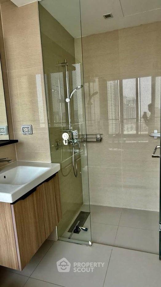 รูป คอนโด 2 ห้องนอน ชั้น 22 ขาย Circle Sukhumvit 31 ใกล้ MRT สุขุมวิท (ID 2946446) - รูปที่ 9/13