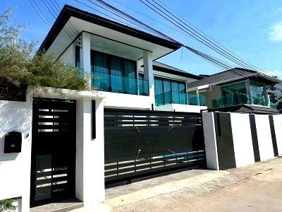 บ้านเดี่ยว ถนนเทพประสิทธิ์ : ขายบ้านเดี่ยว เอกมงคล 2 ใกล้หาดจอมเทียน พัทยา ทำเลดี พร้อมเข้าอยู่
