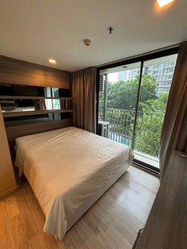 P-51201 — ให้เช่าคอนโด ชั้น 5 อาคาร B Ideo Mobi Sukhumvit ห้อง Duplex ใกล้ BTS อ่อนนุช 085-592-2897 Line: @easythaihome