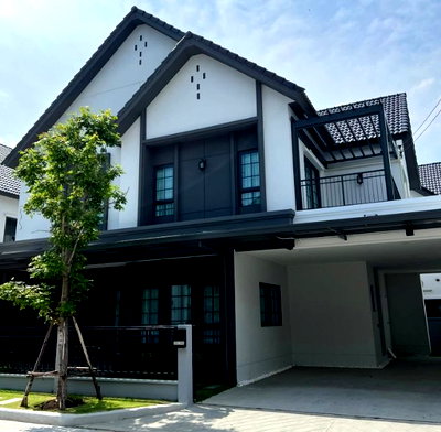 เช่าบ้านเดี่ยว เซ็นทรัล พลาซ่า บางนา : Luxury House for Rent Bangna | Family Home Luxury | Near BTS Bangna | 130,000 THB/Month  - LTH14989