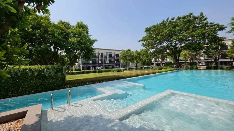 รูป ทาวน์โฮม 3 ชั้น บ้านกลางเมือง ราชพฤกษ์-สาทร บ้านใหม่ สภาพดี แปลงหน้าสวน - รูปที่ 33/34