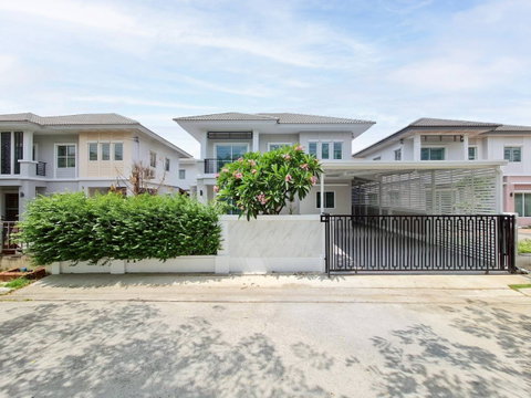 บ้านเดี่ยว รีโนเวทใหม่ หมู่บ้าน พฤกษาวิลเลจ 29 รังสิต-คลองสาม คลองหลวง ปทุมธานี เนื้อที่กว้างขวาง ทำเลดี