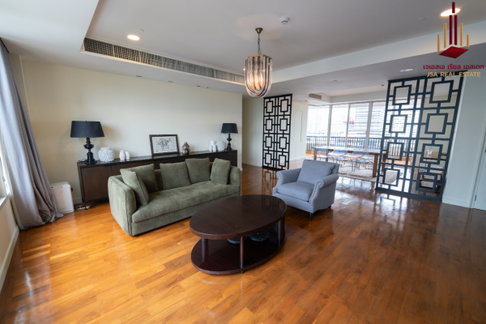 ✨ For Sale: Hampton Thonglor 10 Condo ✨ 💰 Only 65,000,000 THB