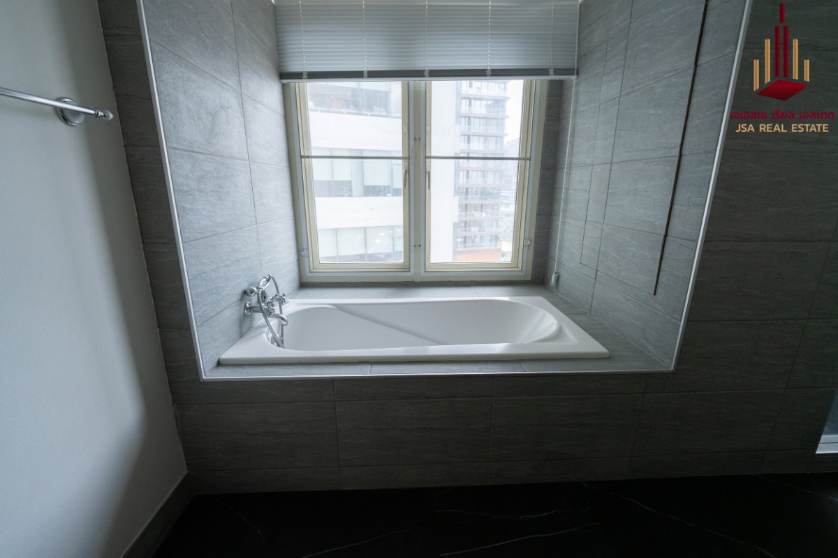 picture ✨ For Sale: Hampton Thonglor 10 Condo ✨ 💰 Only 65,000,000 THB - 6/7