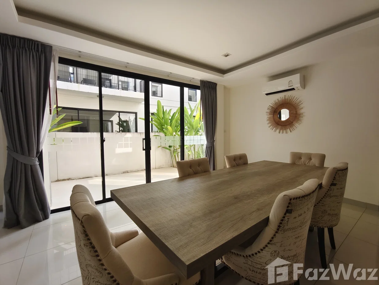 รูป A Rooftop Pool Villa of Singular Distinction 6412047 - รูปที่ 13/26