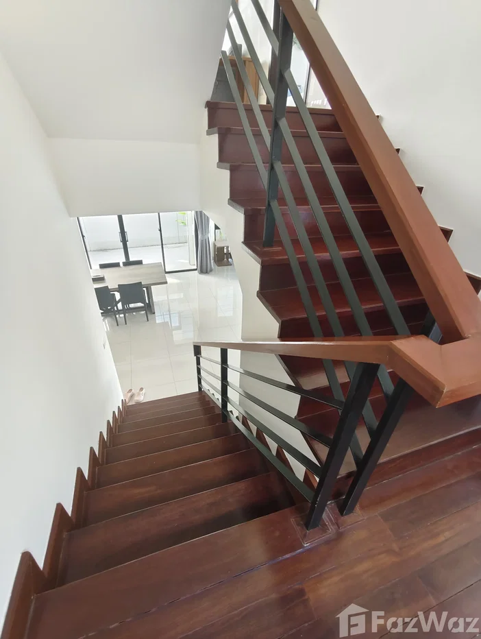 รูป Architecture Ascends — A Rooftop Pool Villa of Quiet Power 6412044 - รูปที่ 20/24