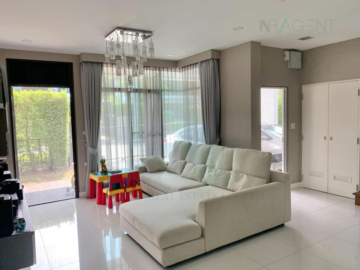 รูป ขายบ้านเดี่ยว โครงการ มัณฑนา เลค วัชรพล 2 ชั้น 4 ห้องนอน 3 ห้องน้ำ - รูปที่ 3/8