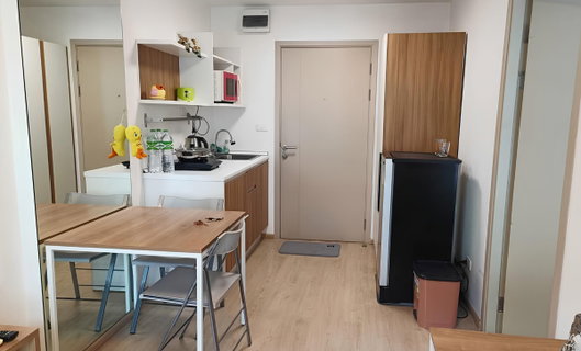 🔥 Condo for sale, pool view, fully furnished, corner room, near BTS Punnawithi/Udomsuk There is a free shuttle van 🔥 Elio Sukhumvit 64