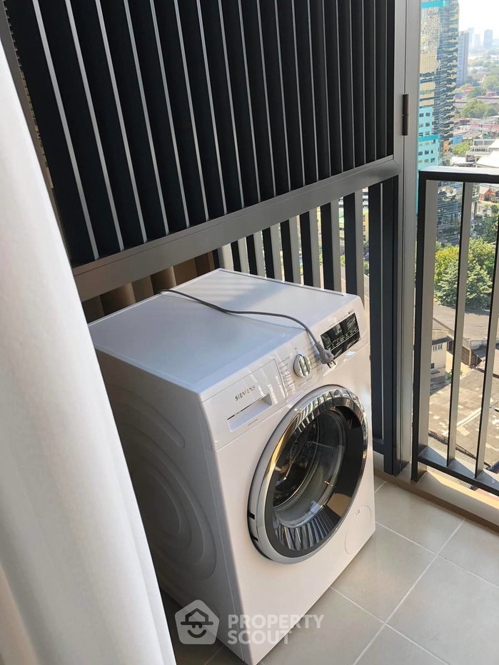 รูป คอนโด 1 ห้องนอน ชั้น 21 Oka Haus Sukhumvit 36 ใกล้ BTS ทองหล่อ (ID 653376) - รูปที่ 8/10