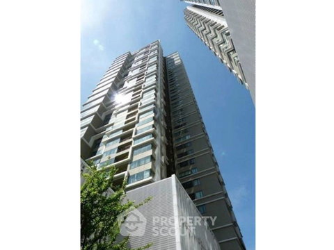คอนโด 3 ห้องนอน 162 ตร.ม. ขาย The Emporio Place ใกล้ BTS พร้อมพงษ์ (ID 2906850)