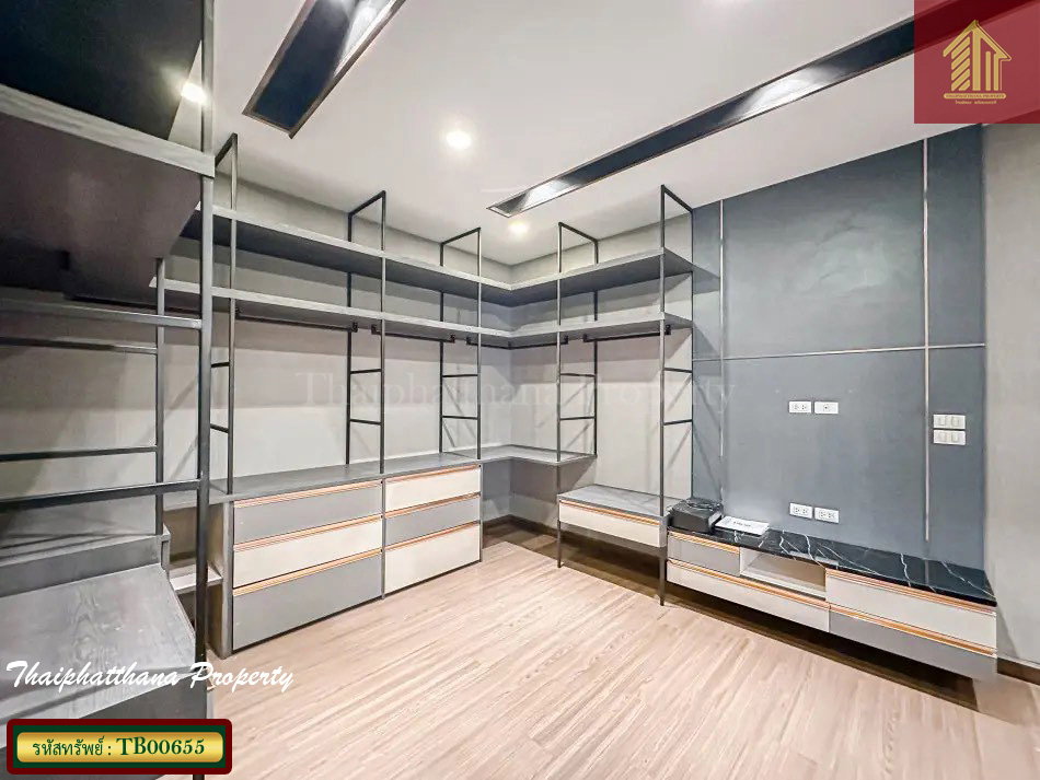 รูป The City บางนา กม.7 บ้านเดี่ยวหลังใหญ่ ใกล้ Mega บางนา - รูปที่ 12/17