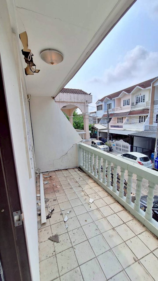 picture Sale Townhome near Central Rama2 - 8/19
