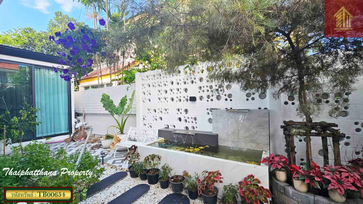 รูป หมู่บ้านกรองทอง พาวิลเลี่ยน เฉลิมพระเกียรติ ร.9 บ้านเดี่ยวรีโนเวทใหม่ สวย หรู มีสไตล์ - รูปที่ 4/19