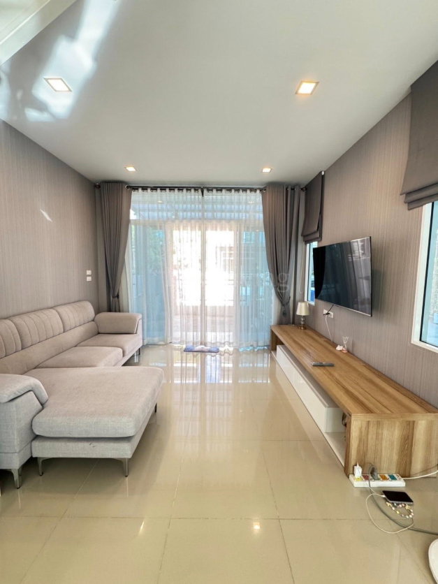 รูป ให้เช่าบ้านแฝดหลังใหม่ ม.ทริโอทาวน์ อัสสัมชัญ ศรีราชา - รูปที่ 12/25