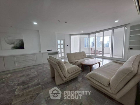 คอนโด 3 ห้องนอน 222 ตร.ม. เพ็ทได้ โครงการ Fifty Fifth Tower Thong Lo ห่าง BTS ทองหล่อ 200 ม. (ID 2952794)