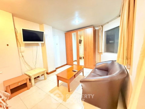 1-BR At The Prime Suites Condominium Near BTS Asoke (ID 2099838)