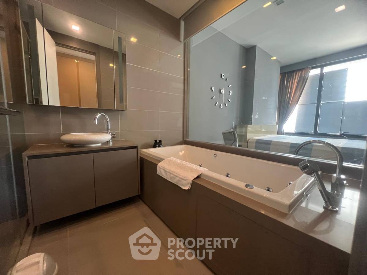 รูป คอนโด 1 ห้องนอน 53 ตร.ม. M Silom ชั้น 18 ใกล้ BTS ช่องนนทรี 400 ม (ID 2188852) - รูปที่ 18/25