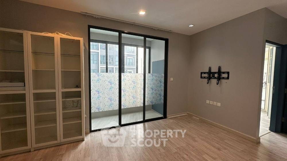 รูป ใกล้ BTS กรุงธนบุรี เพียง 80 ม. | 2 ห้องนอน Ideo Mobi Sathorn (ID 1512238) - รูปที่ 1/9