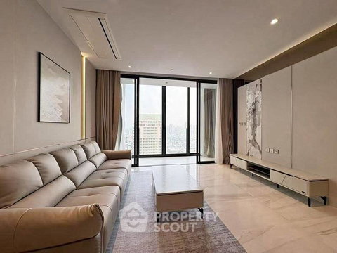 Well-Priced 2-BR Condo At Supalai Icon Sathon, 30th Floor near MRT Silom (ID 2850440)