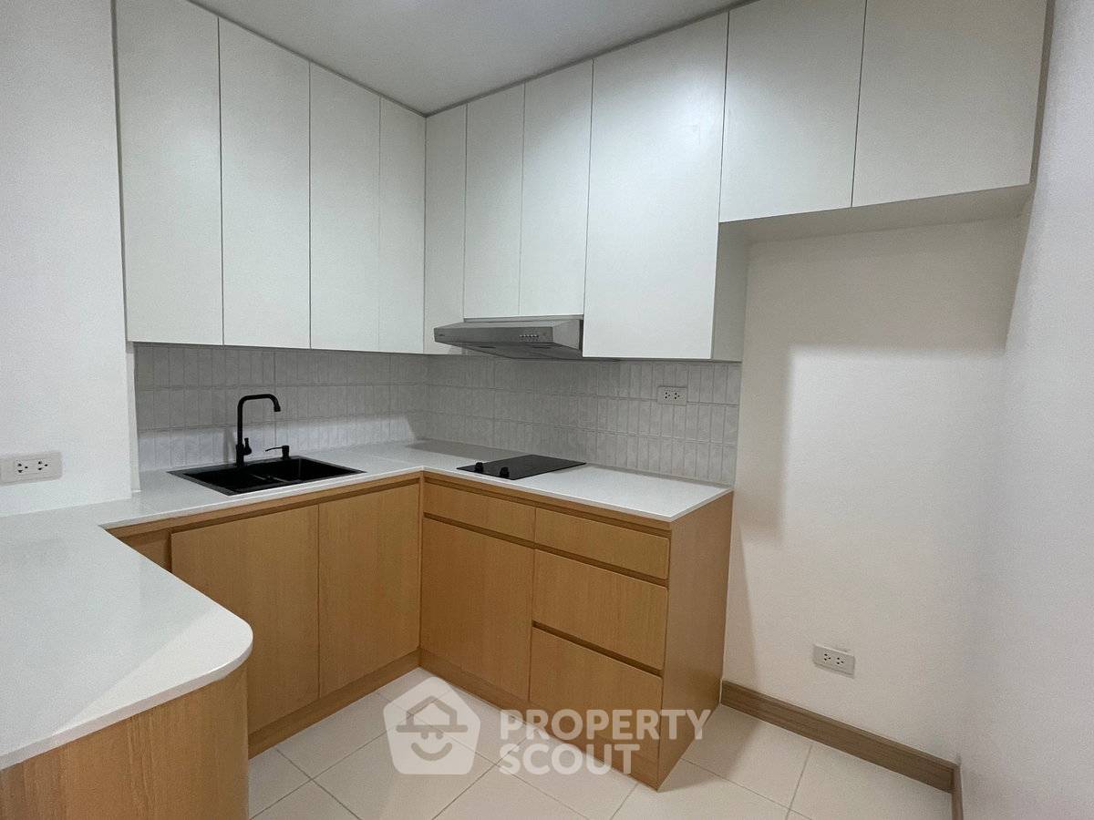รูป ขายคอนโด 1 ห้องนอน The Executive Regent เขตช่องนนทรี ชั้น 7 พื้นที่ 69 ตร.ม. (ID 2813109) - รูปที่ 6/11