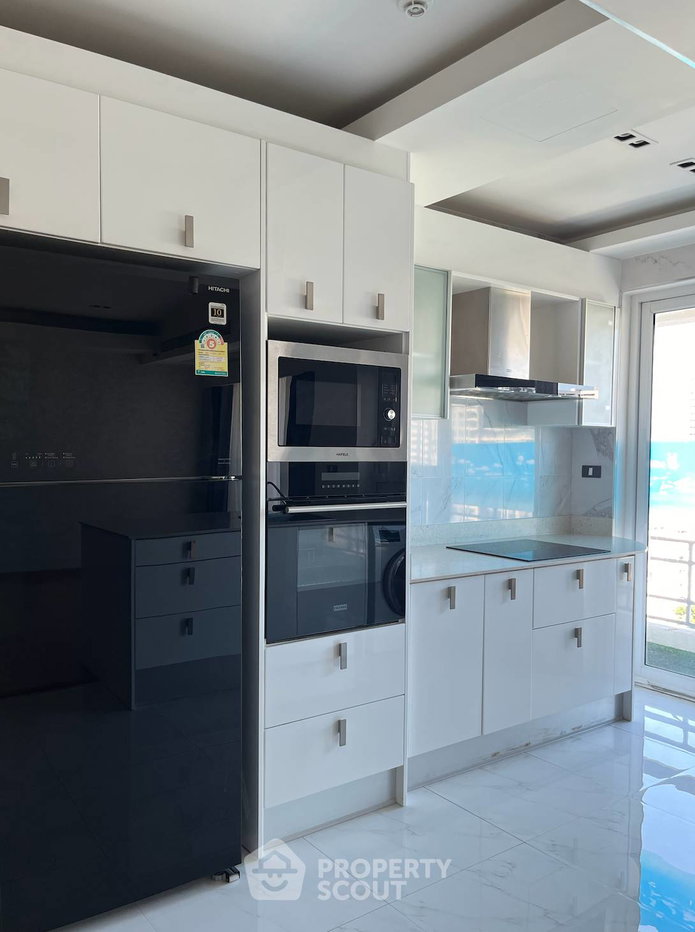 รูป คอนโด 3 ห้องนอน 133 ตร.ม. รอยัล แคสเซิล สุขุมวิท ใกล้ BTS พร้อมพงษ์ 400 ม. (ID 1985761) - รูปที่ 2/11