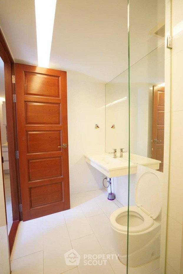 รูป คอนโด 1 ห้องนอนขายที่ Emerald Residence Ratchada ชั้น 2 ใกล้ MRT ห้วยขวาง (ID 1844669) - รูปที่ 10/13