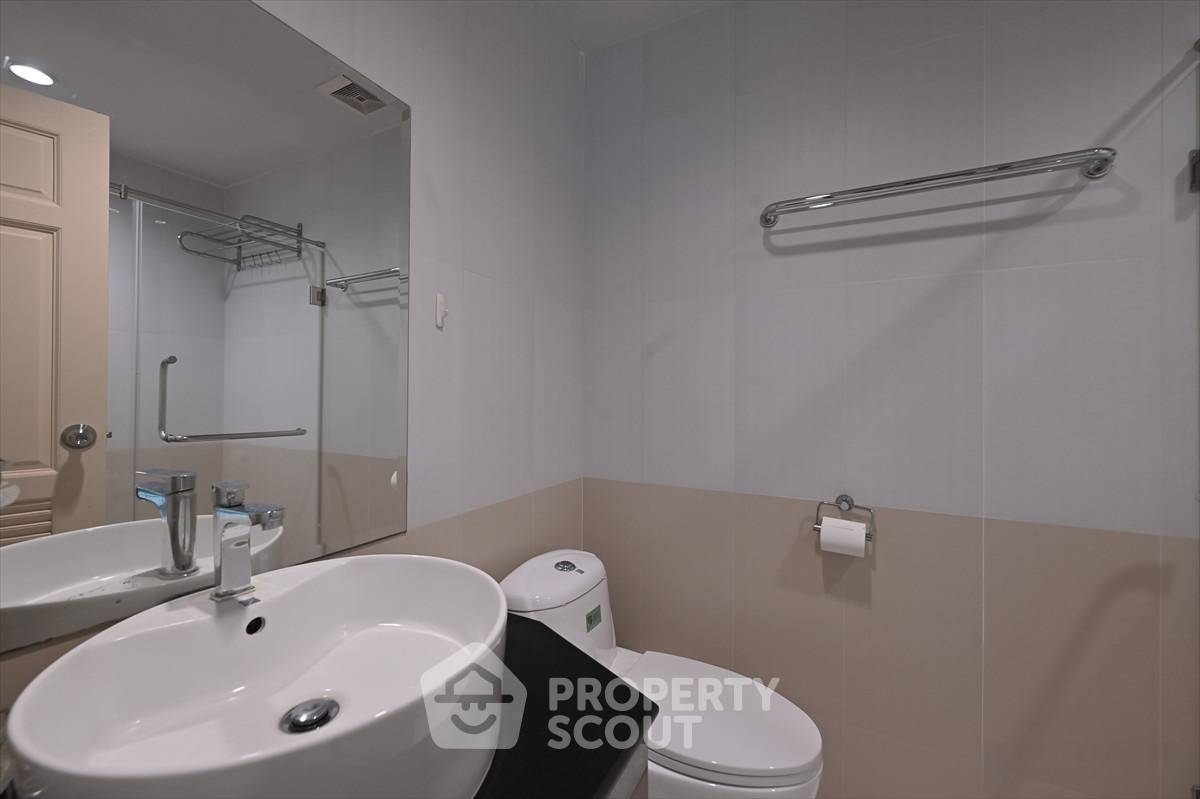 รูป คอนโด 2 ห้องนอน 63 ตร.ม. ทำเลดี โครงการ Sukhumvit Living Town ใกล้ MRT เพชรบุรี 300 ม. (ID 2436516) - รูปที่ 8/9