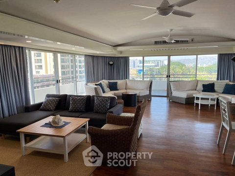 คอนโด 4 ห้องนอน 280 ตร.ม. ที่ The Royal Princess Condo ใกล้หนองแก หัวหิน (ID 2235578)