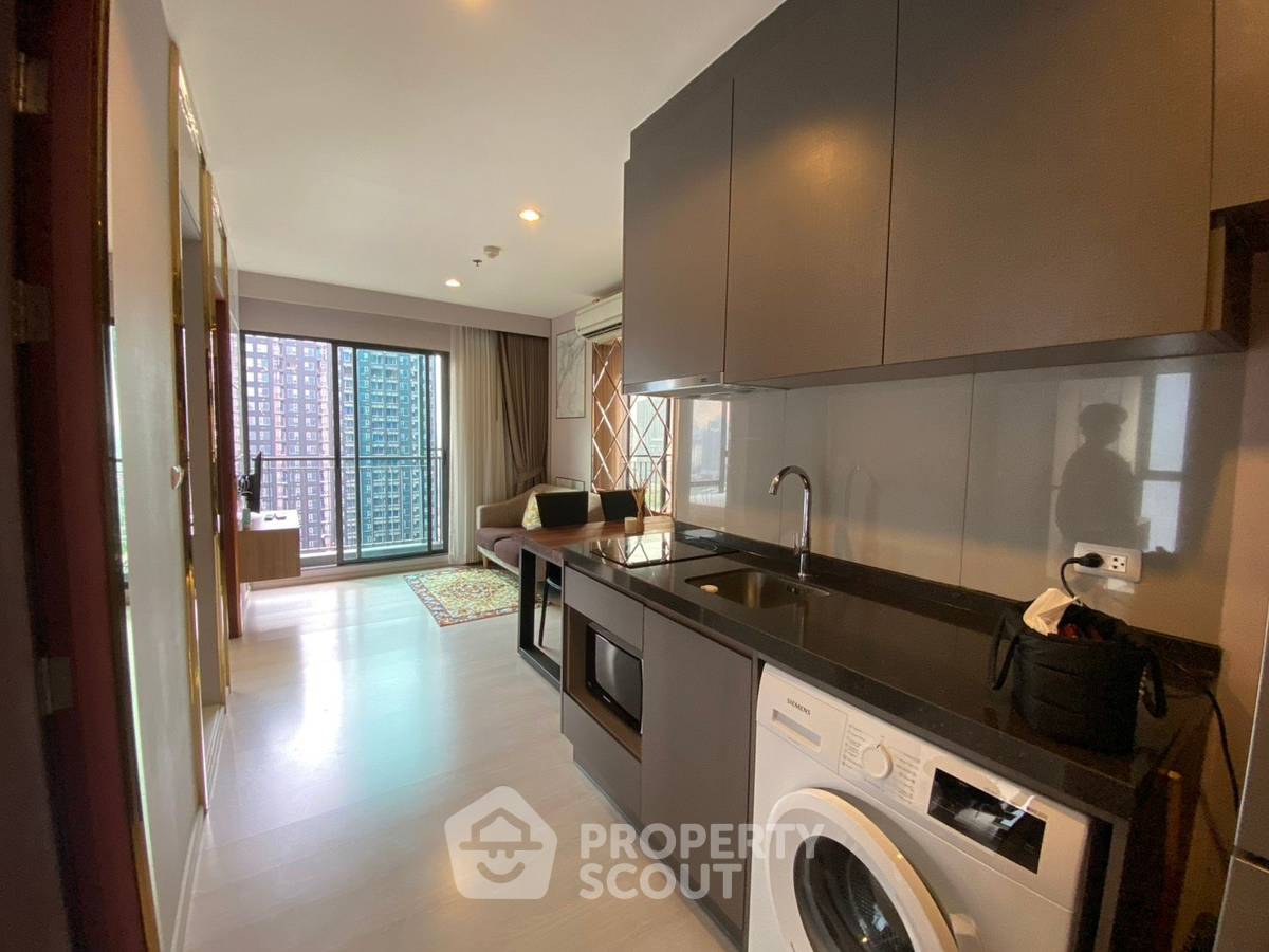 รูป คอนโด 2 ห้องนอน ห้องสวยชั้น 28 ที่ Rhythm Asoke ใกล้ MRT พระราม 9 300 ม. (ID 2083023) - รูปที่ 3/12