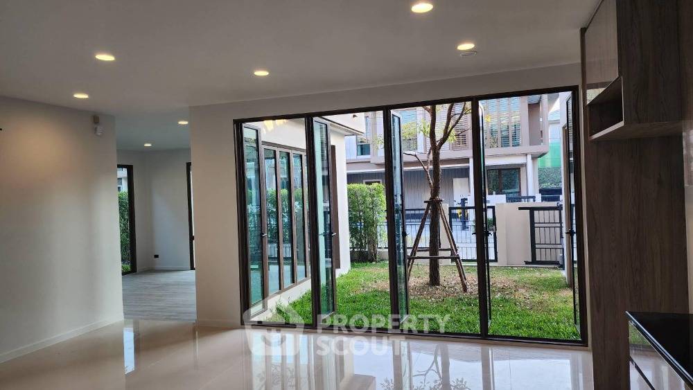 รูป บ้าน 4 ห้องนอน สำหรับเช่า โฮมเลี้ยงสัตว์ได้ บุราศิริ กรุงเทพกรีฑา ใกล้หัวหมาก (ID 1527108) - รูปที่ 6/11