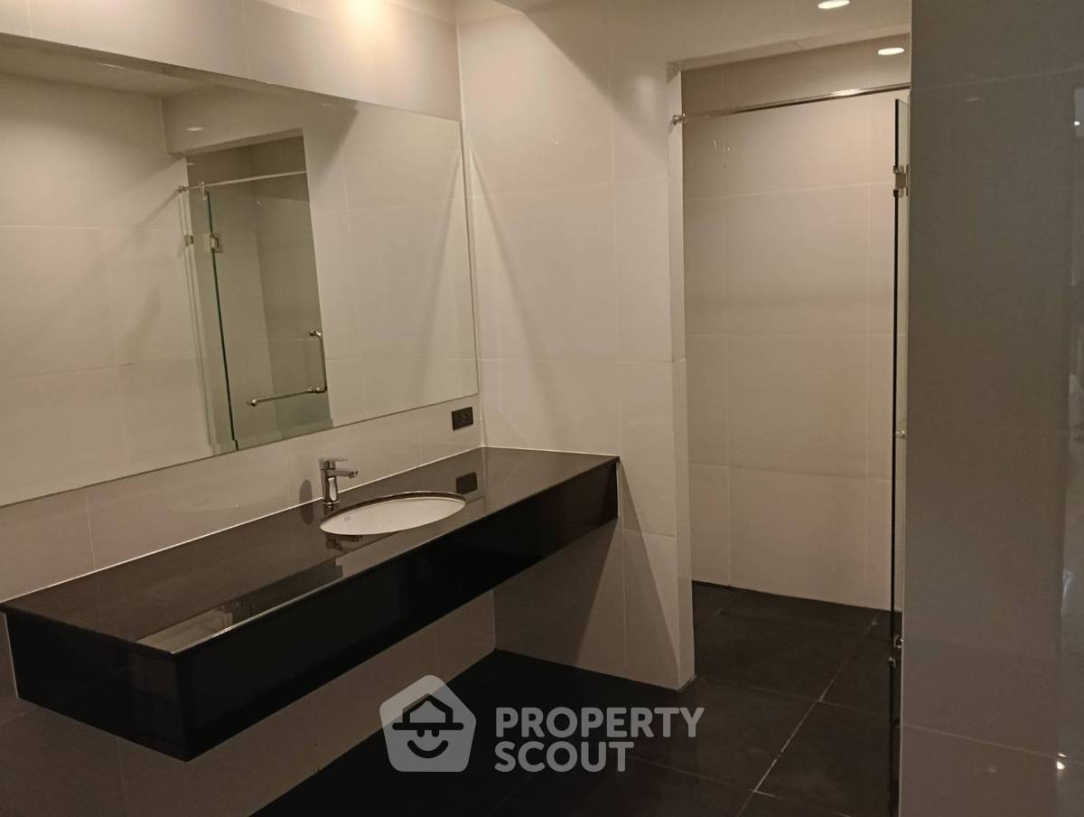 รูป คอนโด 3 ห้องนอน 208 ตร.ม. ขาย ใน La Royale Beach Condo ใกล้พัทยา (ID 1898453) - รูปที่ 25/30