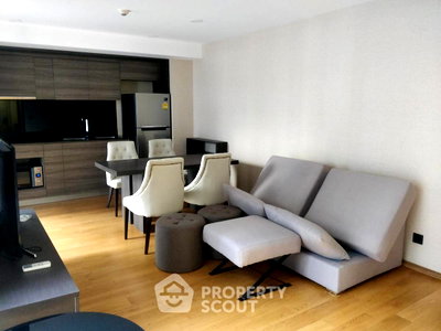 Condos for rent : Well-Priced 2-BR Condo at Klass Langsuan, 200m to BTS Chit Lom (ID 514160)